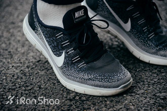 跑鞋 | 满足脚底的双重想法，Nike Free RN Distance慢跑体验