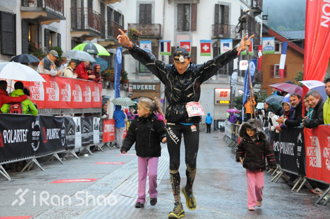 紫气东来聚麦径，名扬港百又一年—2016 Vibram®香港一百公里前瞻