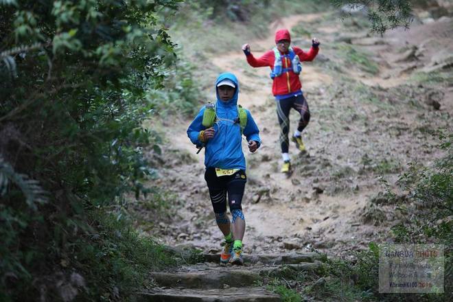 谢谢港百-让我从痛苦中解脱