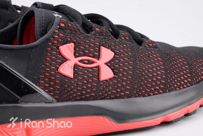 开箱 | UA SpeedForm Apollo 2，飚速度有了新选择