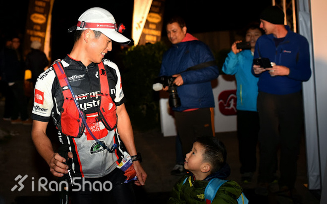 紫气东来聚麦径，名扬港百又一年—2016 Vibram®香港一百公里前瞻