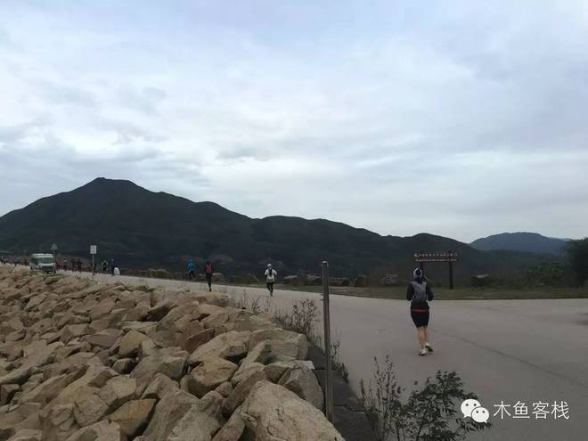 2016 VibramHK100 -- 路只能进，不能停，更不能退