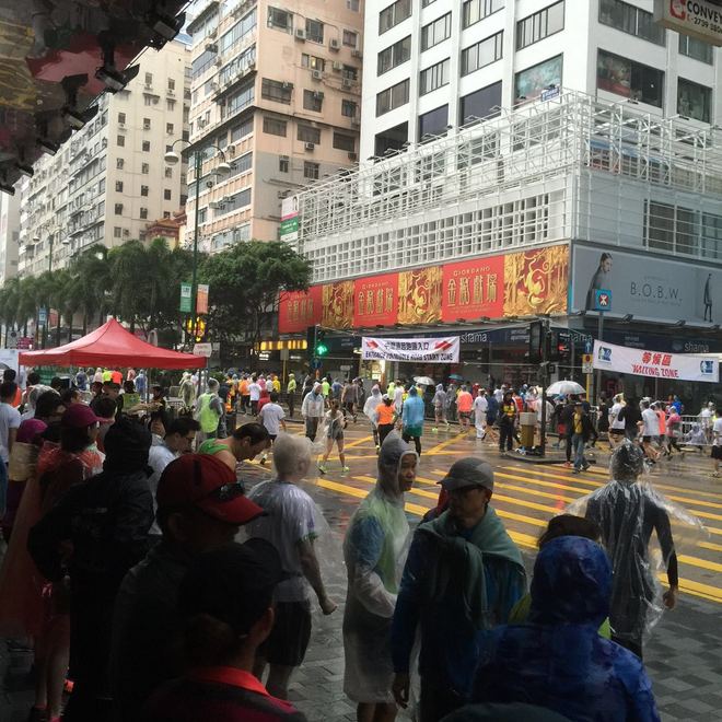 港马20周年-半马开年“猴赛雷”