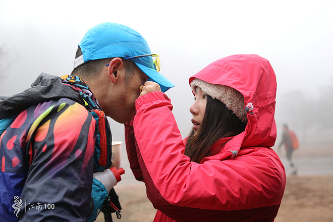 烟雨战江南—Tecnica-江南100超马训练营第一季圆满落幕
