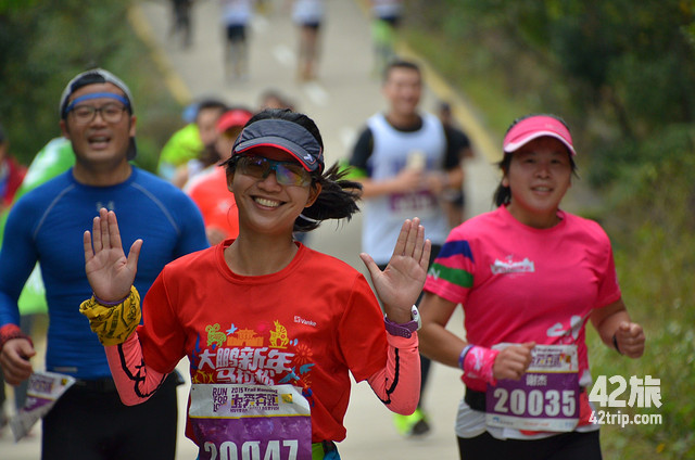 一直爱，一起跑 ——从10KM到43.7KM完跑深圳盐田山地马拉松之路