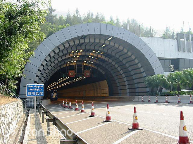 赛道指南 | 魔鬼赛道！带你跑过香港马拉松的三桥三隧