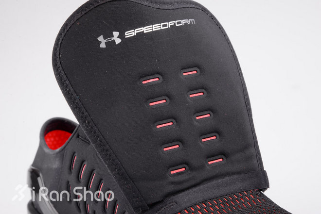 开箱 | UA SpeedForm Apollo 2，飚速度有了新选择