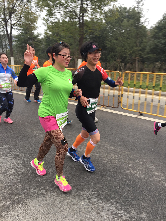 纪念人生中的第一次半马