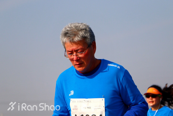 回顾 | 一场万人相聚迎新年的狂欢日，蒸蒸日上四环跑