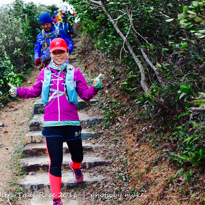 风雪大帽山、温情港百路