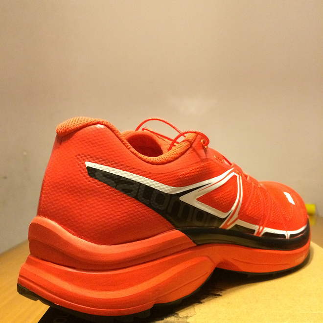 翻过大帽山，没有大帽衫——环大帽山退赛记兼评odlo黑酷战神 & Salomon大红鞋