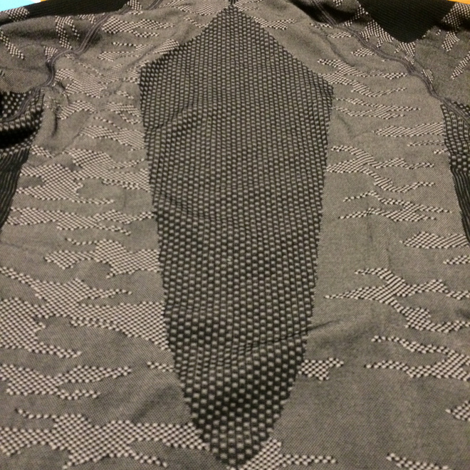 翻过大帽山，没有大帽衫——环大帽山退赛记兼评odlo黑酷战神 & Salomon大红鞋