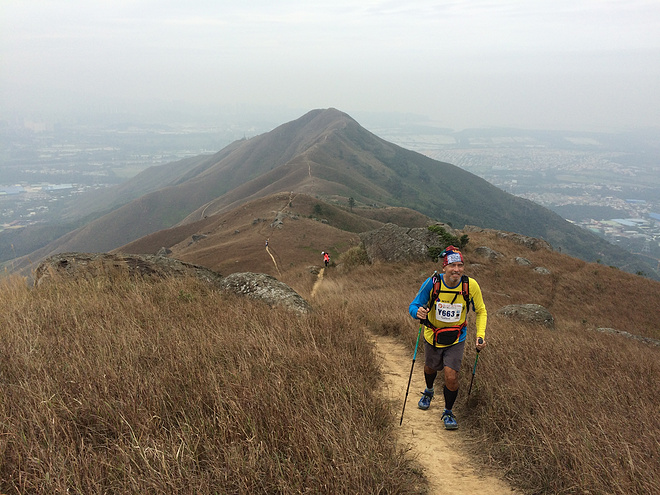 翻过大帽山，没有大帽衫——环大帽山退赛记兼评odlo黑酷战神 & Salomon大红鞋