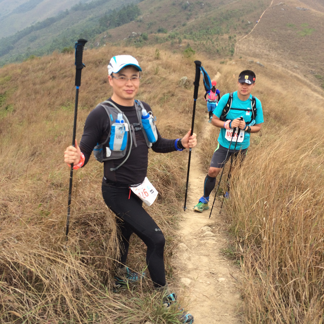 翻过大帽山，没有大帽衫——环大帽山退赛记兼评odlo黑酷战神 & Salomon大红鞋