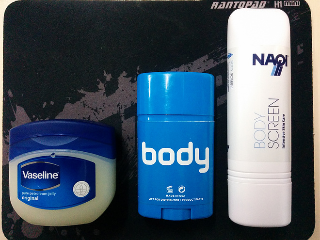 晓看红湿处  润物细无声——三款防摩擦产品评测