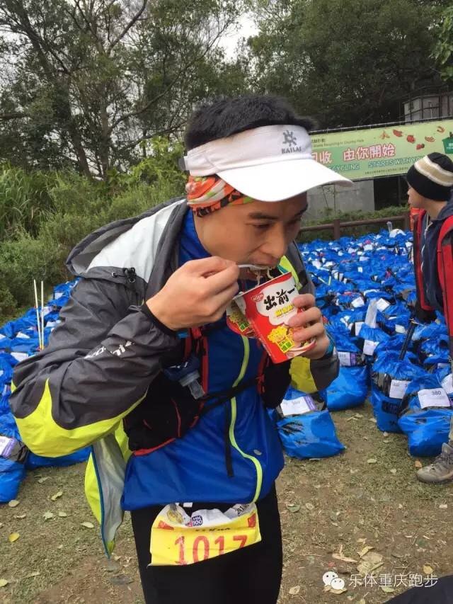 致敬平凡：2016 Vibram HK100 我的首百赛记