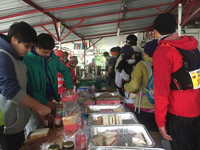 风雪大帽山、温情港百路