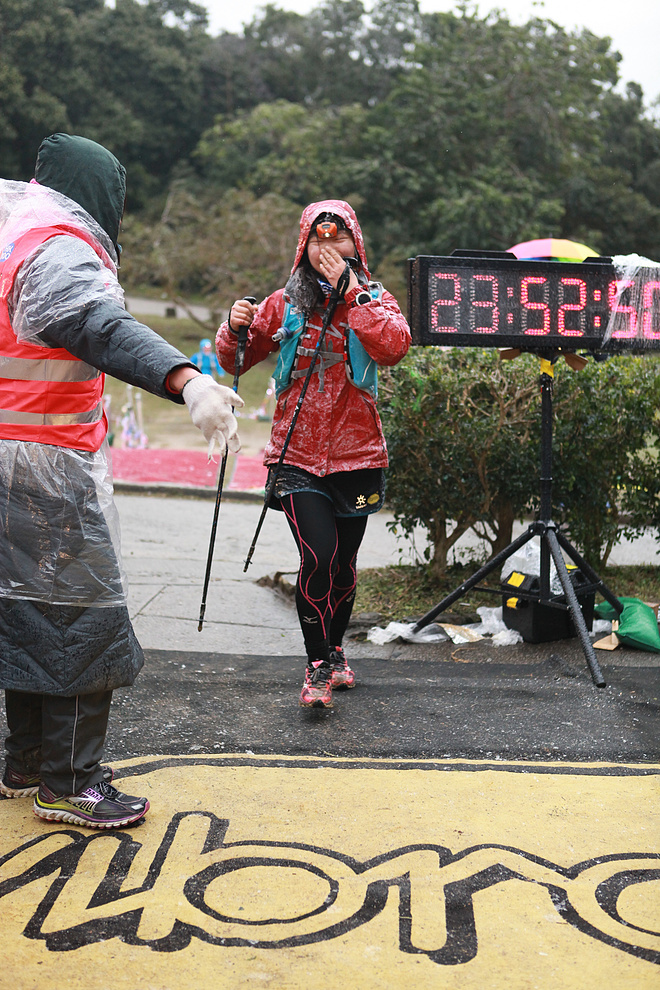 风雪大帽山、温情港百路