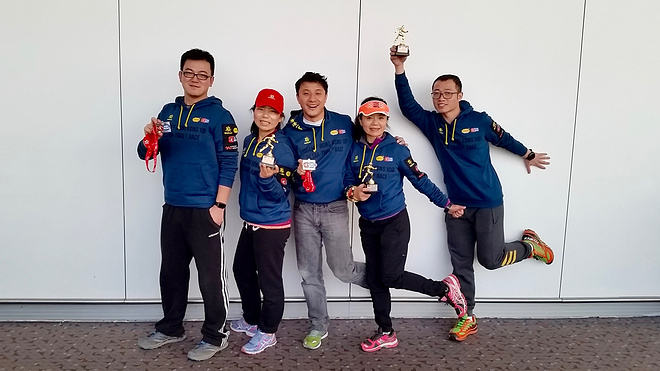 风雪大帽山、温情港百路