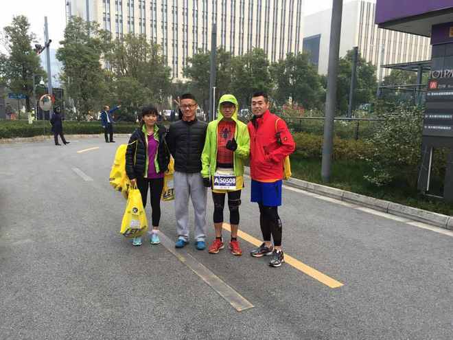 是等太阳升起还是意外先来临        -----记一次意外全马PB的来临