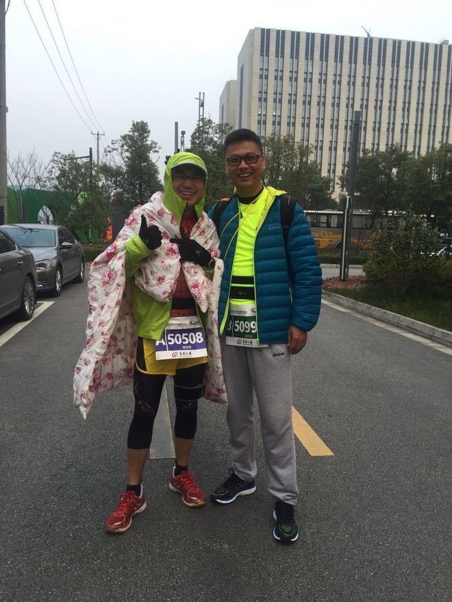 是等太阳升起还是意外先来临        -----记一次意外全马PB的来临