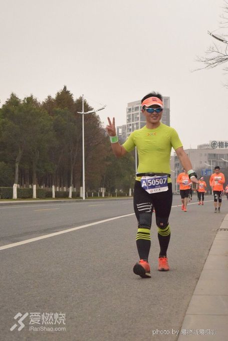 是等太阳升起还是意外先来临        -----记一次意外全马PB的来临