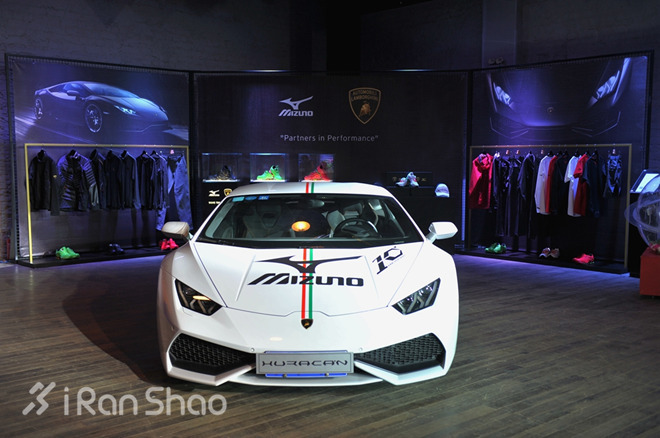 现场  |  一波搭载超跑气质的超级跑鞋袭来