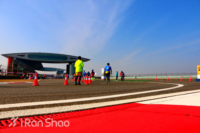 回顾 | 一场万人相聚迎新年的狂欢日，蒸蒸日上四环跑