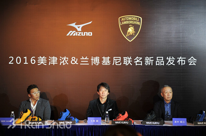 现场  |  一波搭载超跑气质的超级跑鞋袭来