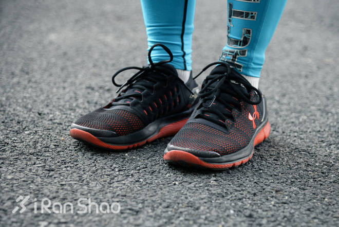 评测 | UA SpeedForm Apollo 2，速度与缓冲的对弈