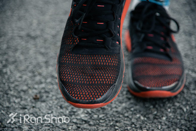 评测 | UA SpeedForm Apollo 2，速度与缓冲的对弈