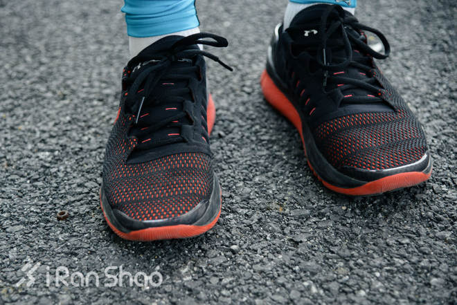 评测 | UA SpeedForm Apollo 2，速度与缓冲的对弈