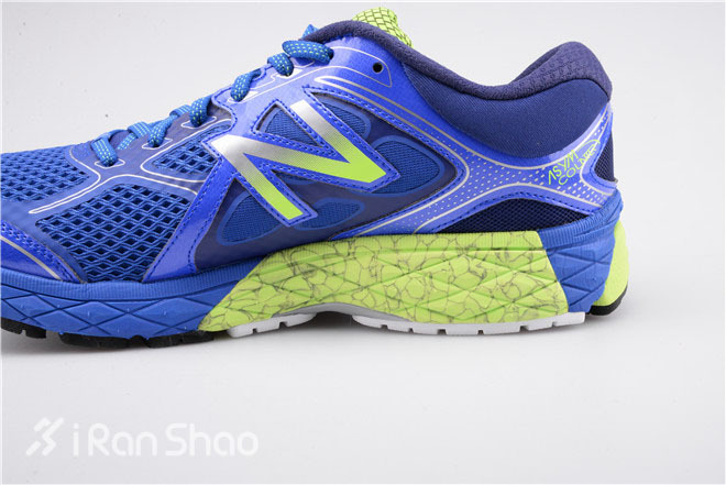 开箱 | New Balance 860v6，训练是基础