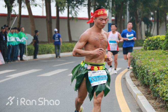 马拉松城纪 | 奔跑在最南方最极致风光的三亚