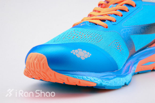 开箱 | 特步动力巢三代，国产的，值得关注的？