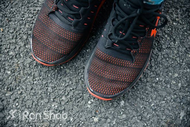 评测 | UA SpeedForm Apollo 2，速度与缓冲的对弈