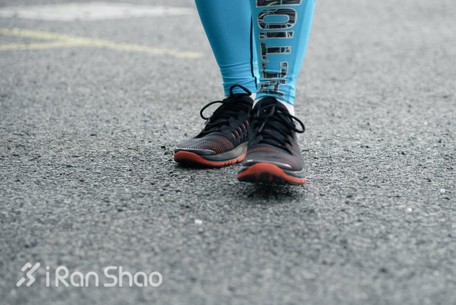 评测 | UA SpeedForm Apollo 2，速度与缓冲的对弈