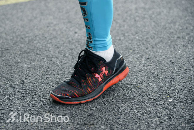 评测 | UA SpeedForm Apollo 2，速度与缓冲的对弈