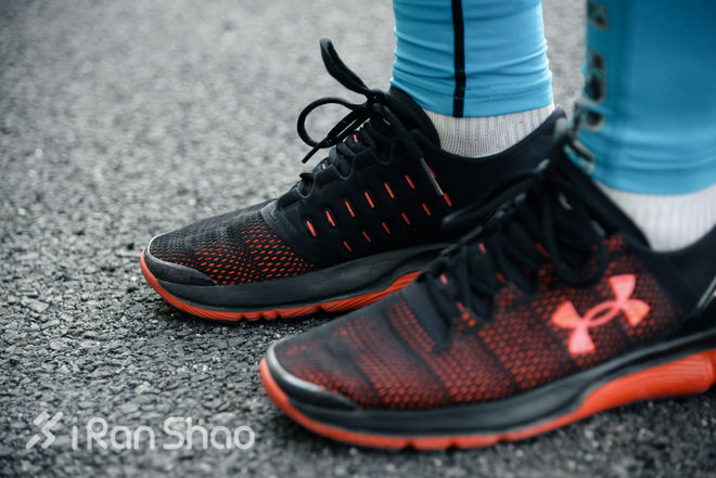 评测 | UA SpeedForm Apollo 2，速度与缓冲的对弈