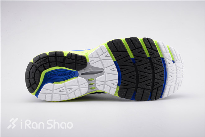 开箱 | New Balance 860v6，训练是基础