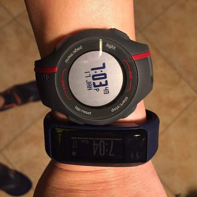 Slick and Smart - Garmin Vivosmart HR 评测及健康监测设备漫谈