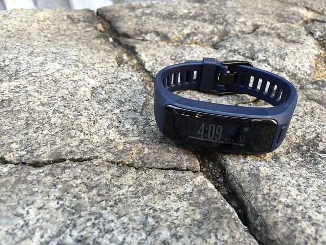 Slick and Smart - Garmin Vivosmart HR 评测及健康监测设备漫谈