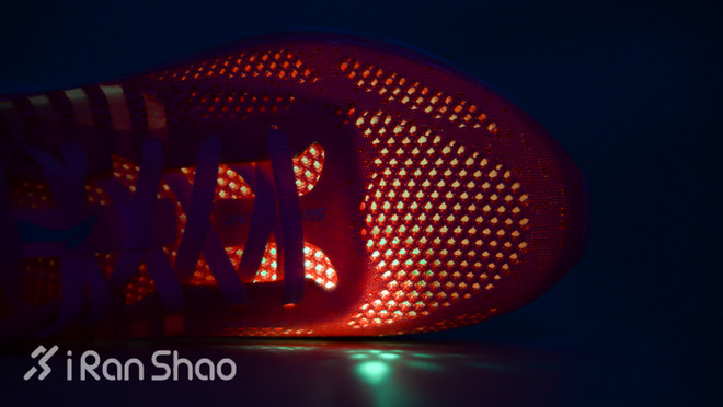 开箱 | 李宁超轻13代，这一次是真的轻