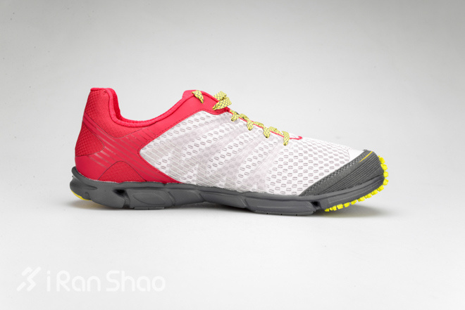 开箱 | Inov-8 Road-X-Treme 220 马拉松竞速新选择