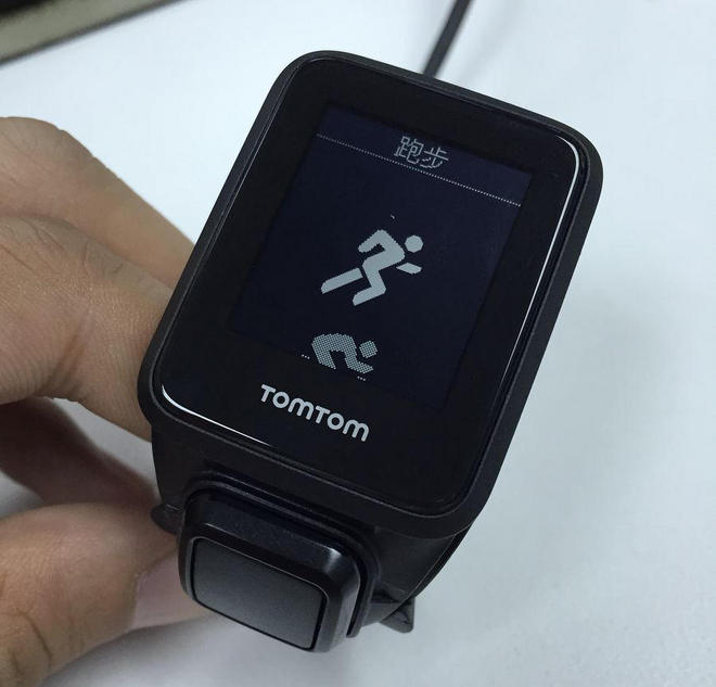 TOMTOM SPARK CARDIO+ MUSIC GPS测评体验