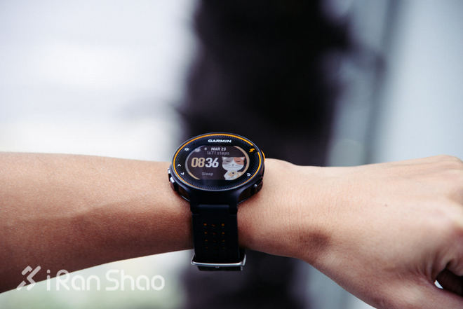 手表 | Garmin Forerunner 235 表里表外
