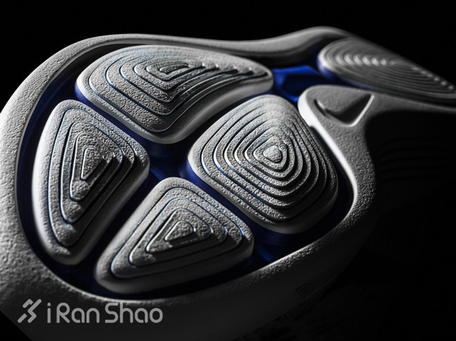 现场 | NIKE LUNAREPIC FLYKNIT发布，钩子粉们准备好剁手了么？