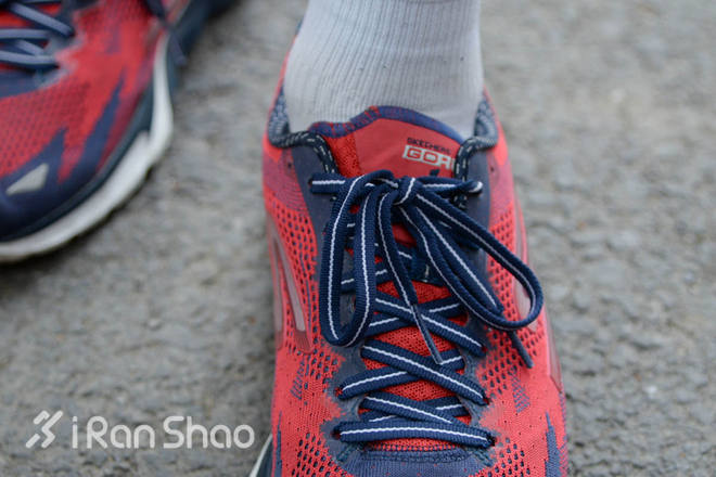 评测 | Skechers 斯凯奇 Go Run 4 鞋面与鞋底不可兼得