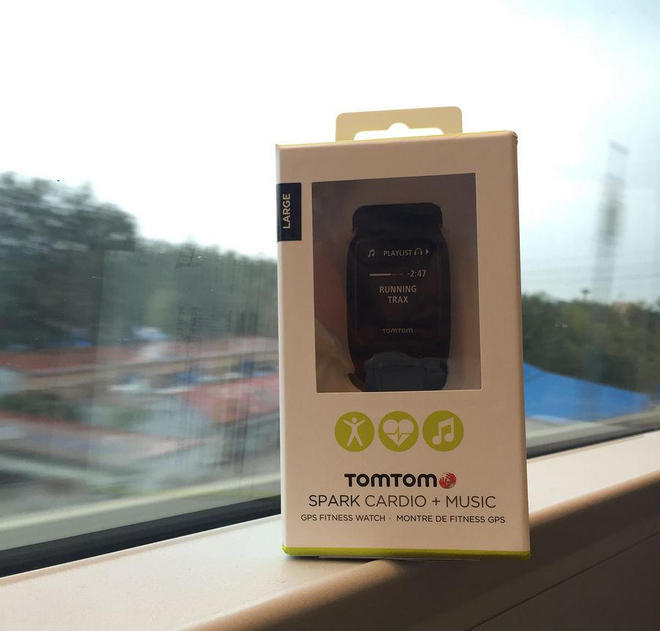 TOMTOM SPARK CARDIO+ MUSIC GPS测评体验