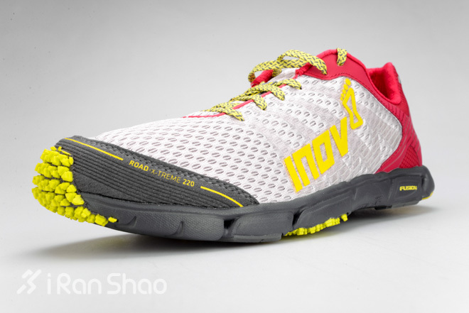 开箱 | Inov-8 Road-X-Treme 220 马拉松竞速新选择